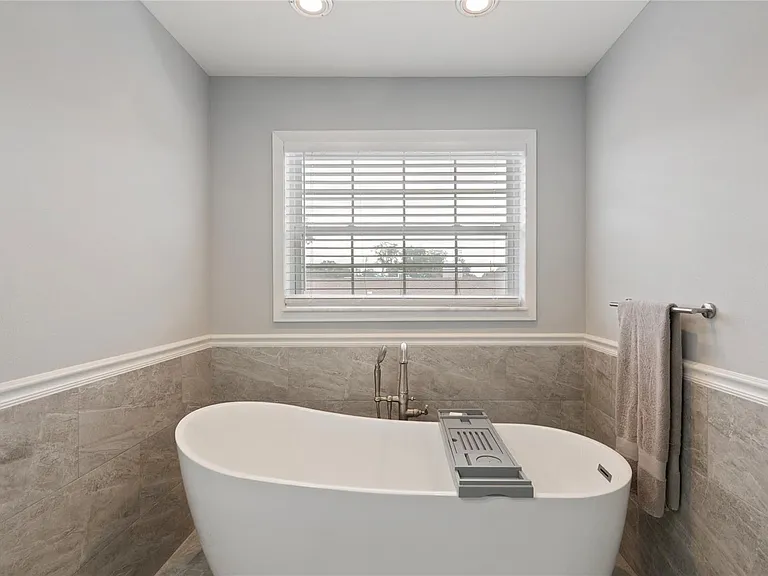 1925 Marla Ct — Photo 20