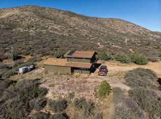 9101 E Iron King Rd, Dewey, AZ 86327