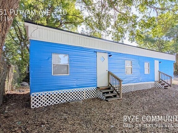 4th image of 4351 Putnam Ave #10