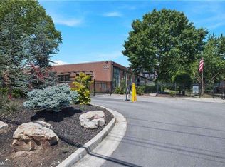 5200 Peachtree Rd APT 2114, Chamblee, GA 30341