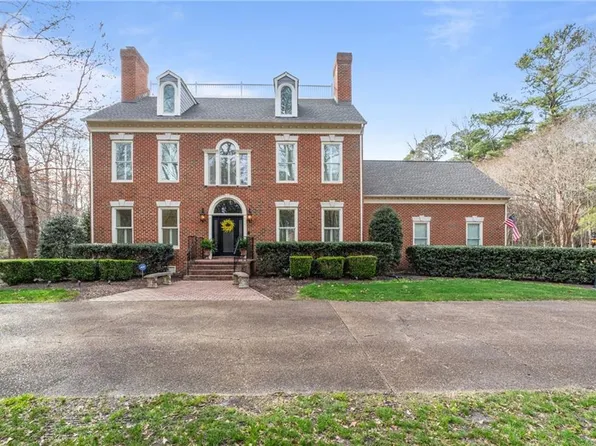 505 Woodsmere Rd, Chesapeake, VA 23322