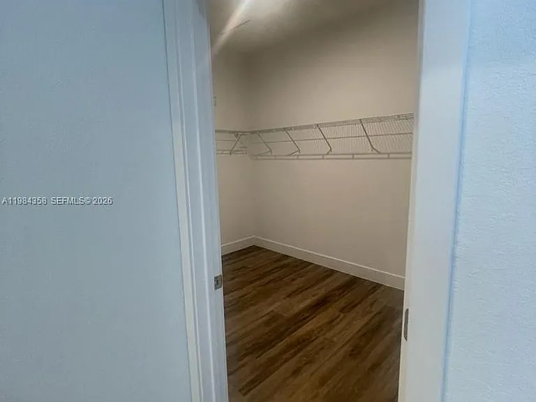 13637 SW 157th Pl — Photo 8