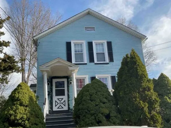 19 North St, Meriden, CT 06451