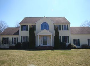 47 Mayflower Dr, Mansfield, MA 02048