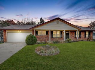 3200 Le Chateaux Dr, Saint Charles, MO