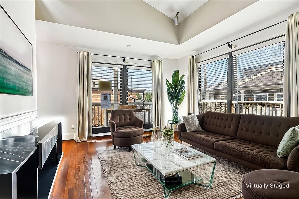 5912 Sandhurst Ln, Dallas, TX 75206 | Zillow