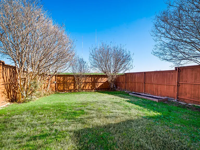 216 Touchdown Dr — Photo 18