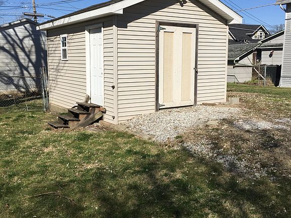 Out bldg wired for pwr 