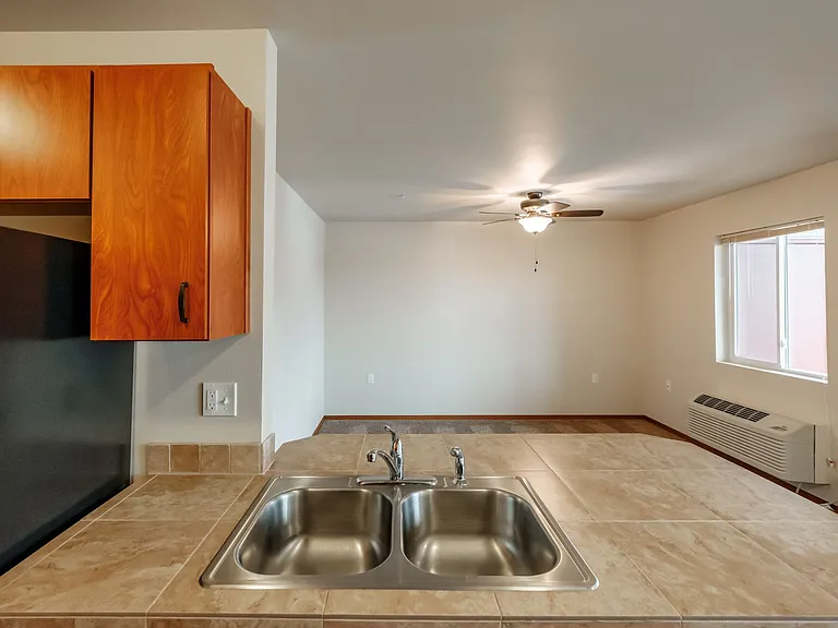 Aspen Place Apartments — Photo 140