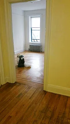 Rented by MTY Group, Inc | media 8