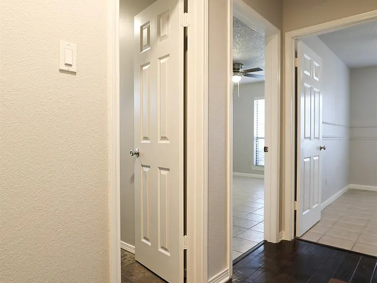 1816 Chatham Dr — Photo 20