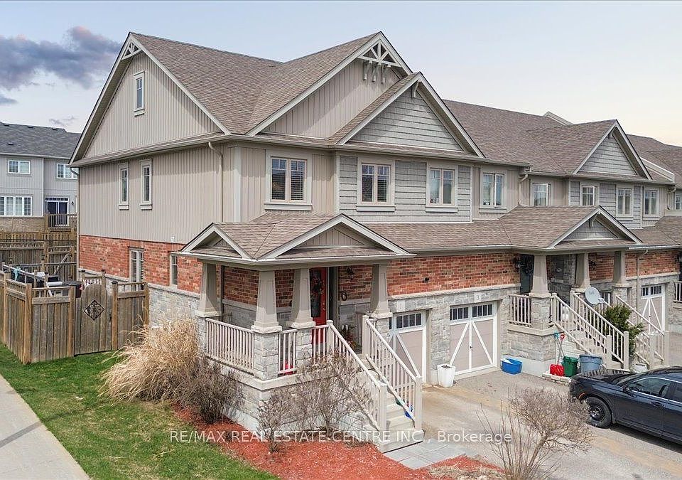 1st image of 1 Laverty Cres