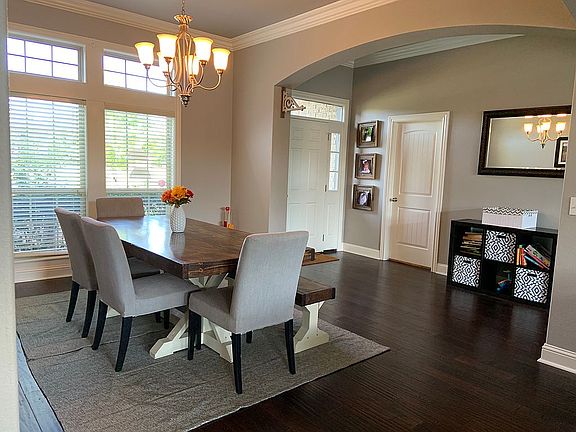 Formal dining