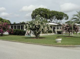 7415 First Circle Dr, Brooksville, FL 34613