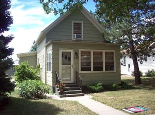 127 4th Ave SW, Le Mars, IA 51031