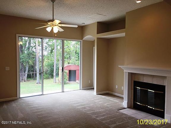 4th image of 10423 Centerwood Ct