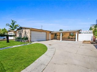 2201 N Hesperian St, Santa Ana, CA 92706