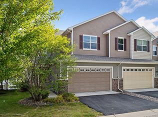 9523 Declaration Dr, Chanhassen, MN 55317