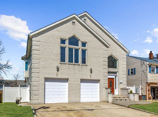 247 Raritan Blvd, Keyport, NJ 07735