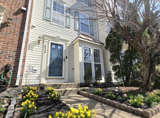 8334 Hunter Murphy Cir, Alexandria, VA 22309