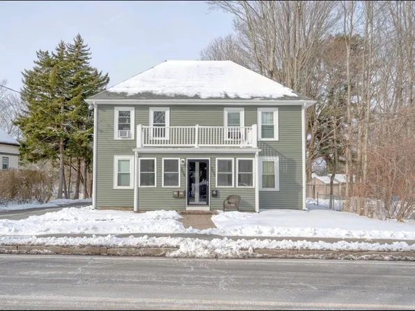 204-206 N Franklin St, Holbrook, MA 02343