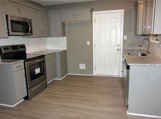 6412 Tivoli Ct, Charlotte, NC 28211