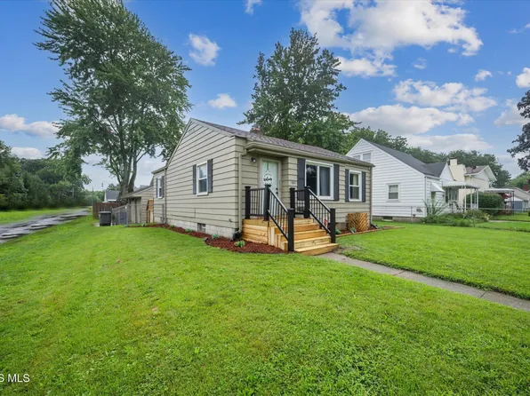 1301 Stanwix Dr, Toledo, OH 43614