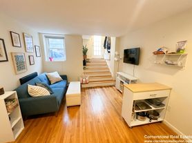 28 Phillips St