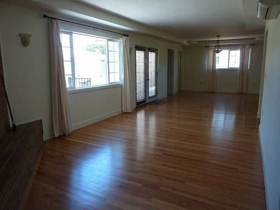 Family Room Dining Room