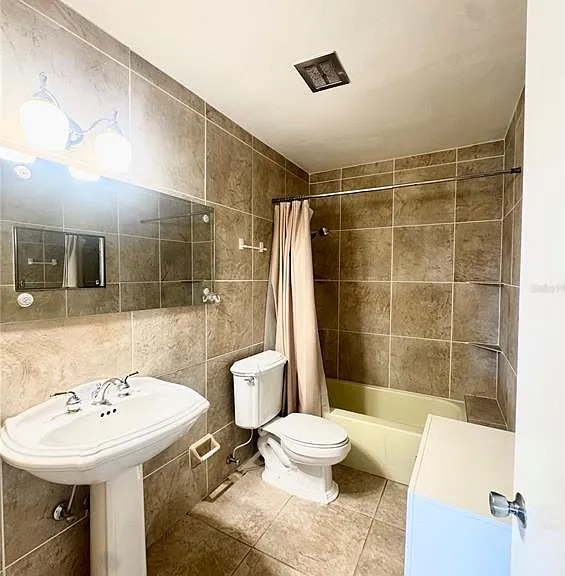 2020 World Parkway Blvd #54 — Photo 15