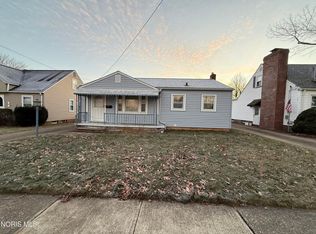 5263 W 148th St, Brecksville, OH