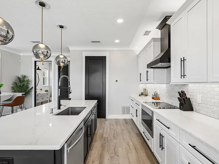 1329 N Ocean Shore Blvd — Photo 17