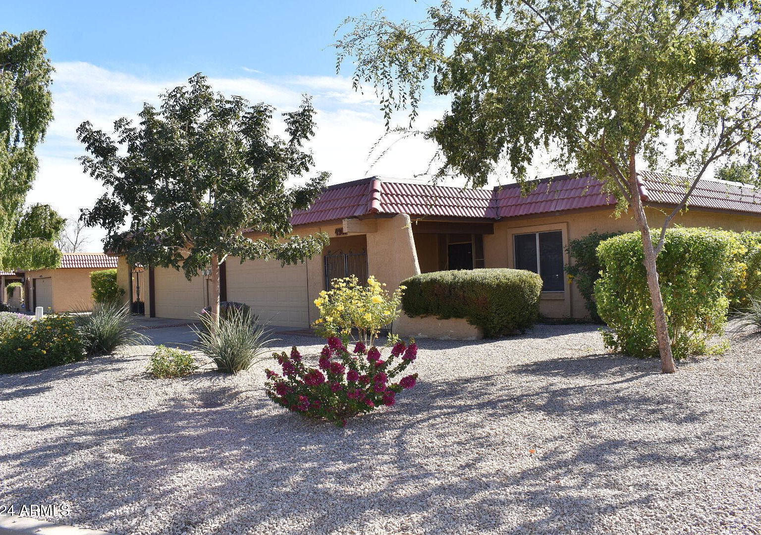 4901 E Magic Stone Dr