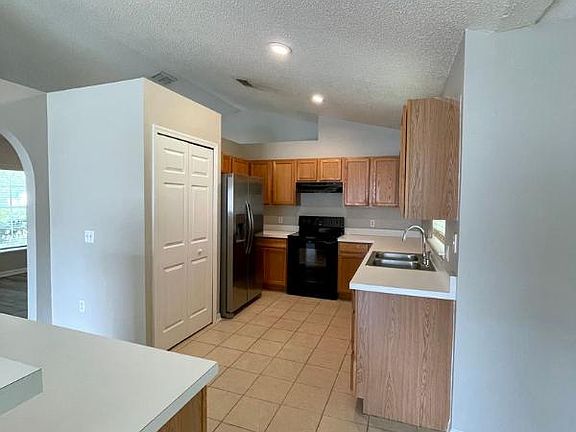 2nd image of 1103 Partridge Way