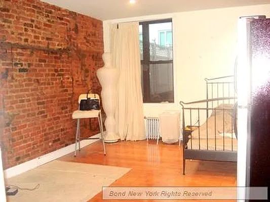 Rented by Bond New York | media 1