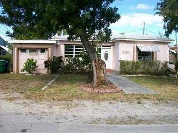 2nd image of 359 NE 112th St