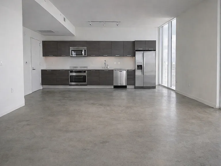 151 SE 1st St #Penthouse 02 — Photo 42
