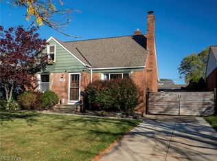 1599 Temple Ave, Mayfield Heights, OH 44124