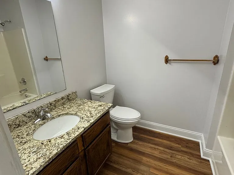 621 Gateway Ct — Photo 14