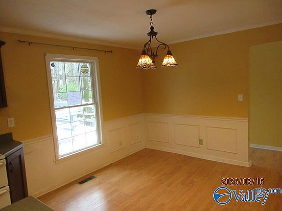 3rd image of 601 Bain Dr SE