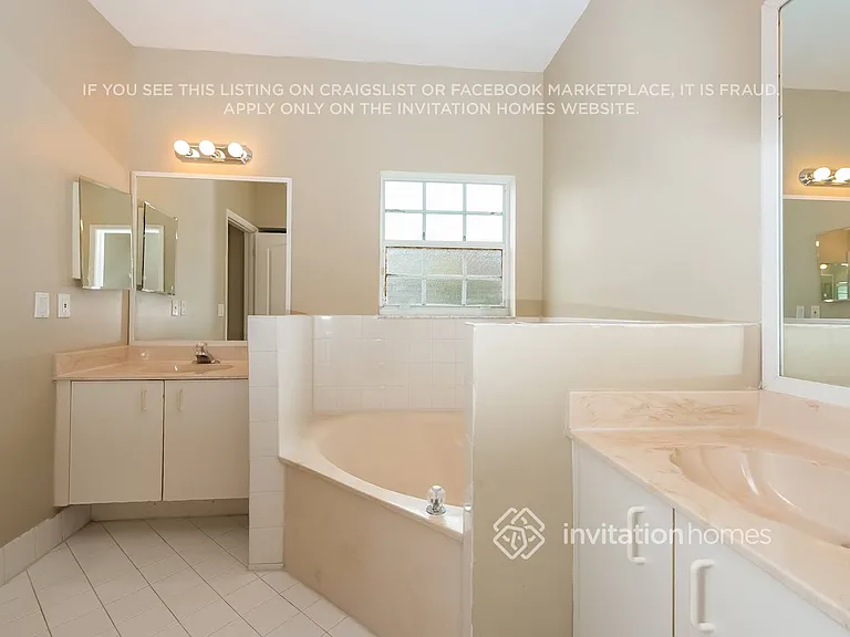 9191 SW 212th Ter — Photo 13
