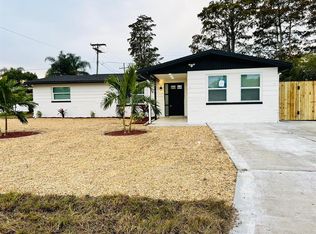 1019 Landau St, Holiday, FL 34690