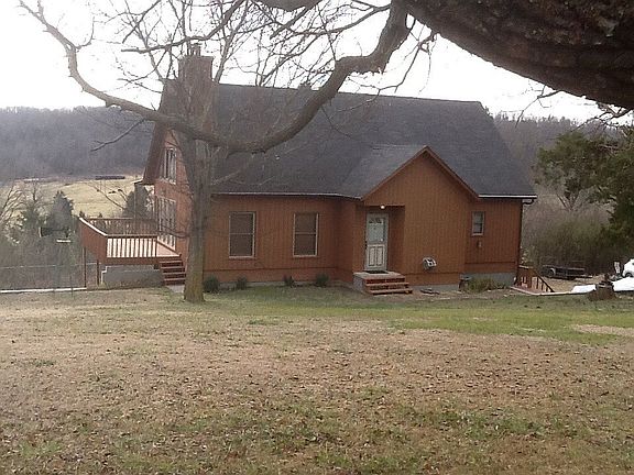 4th image of 15201 Meadow Ln