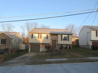 1046 Pebble Creek Dr, Elsmere, KY