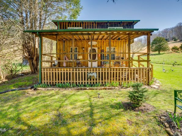 205 Helton Hollow Rd, Eidson, TN 37731