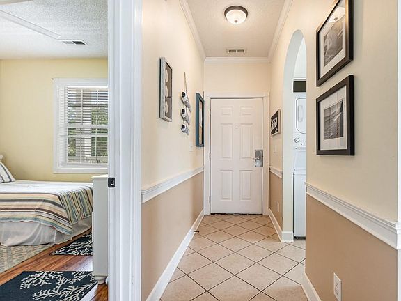 3rd image of 4681 Wild Iris Dr. #201