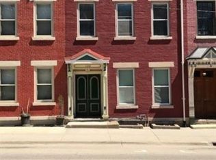 1124 Locust St, Dubuque, IA 52001