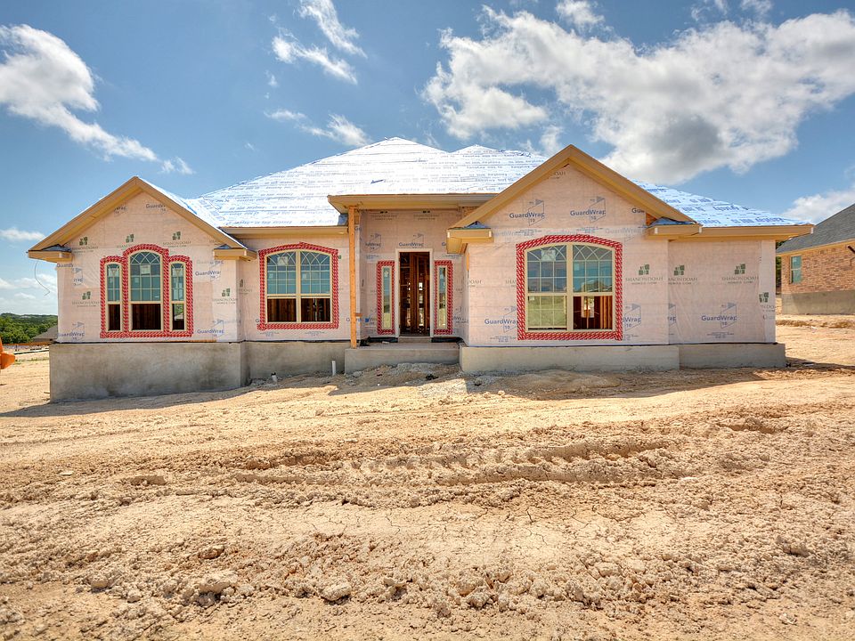 1st image of 2528 Faux Pine Dr