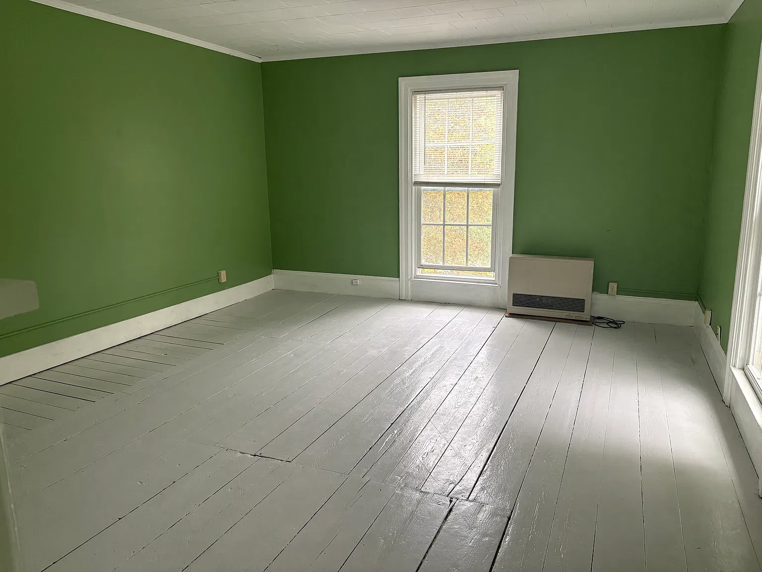 34 Main Street — Photo 4