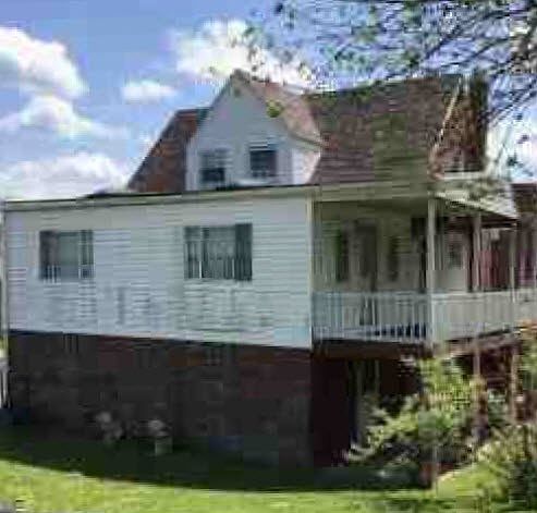 2nd image of 429 N 3rd St